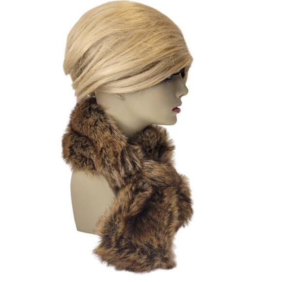 Dark Brown Faux Fur Loop Scarf Fur Neck Wrap - Picture 2 of 11